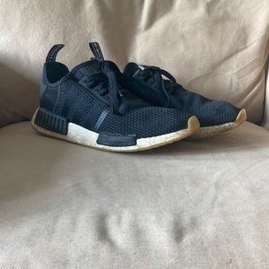 Black with gold bottom NMD‘s